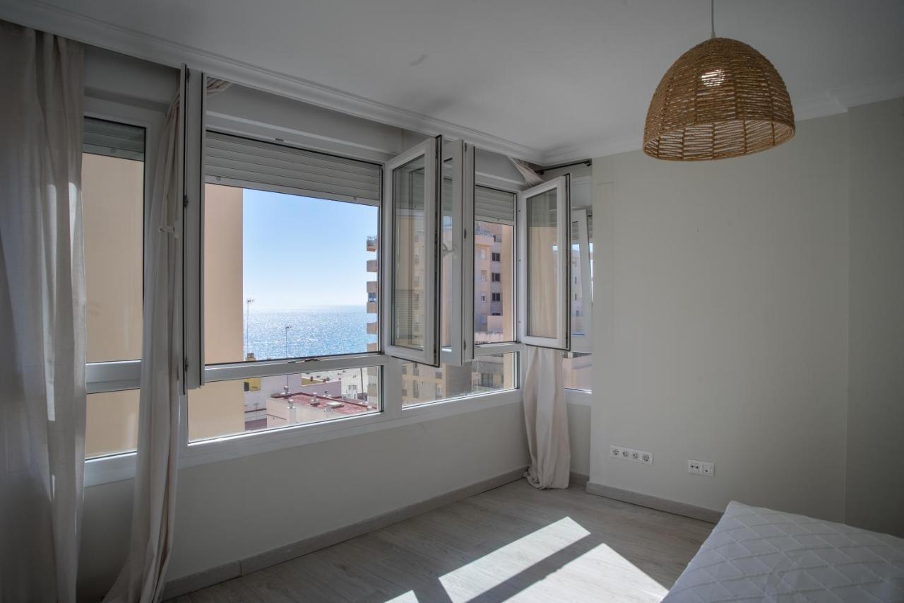 Playa Victoria Ha Apartment Кадис Екстериор снимка