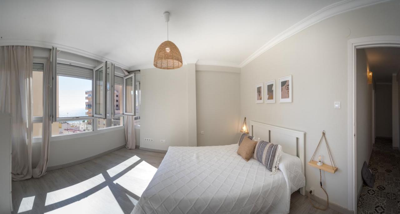 Playa Victoria Ha Apartment Кадис Екстериор снимка
