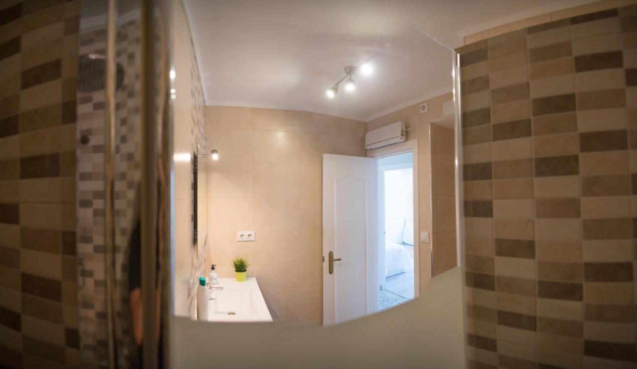 Playa Victoria Ha Apartment Кадис Екстериор снимка