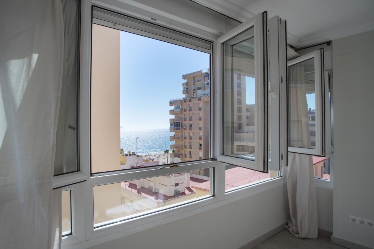 Playa Victoria Ha Apartment Кадис Екстериор снимка