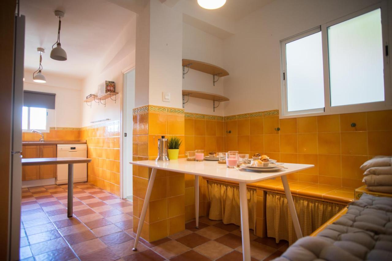 Playa Victoria Ha Apartment Кадис Екстериор снимка
